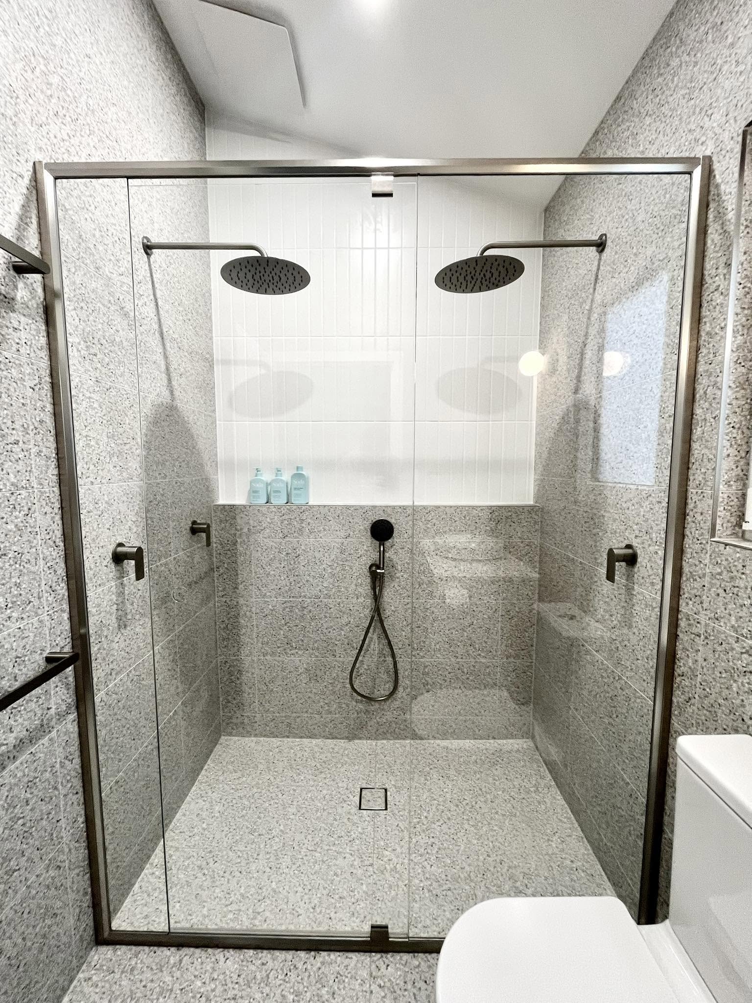 Dual Rain Shower Detail