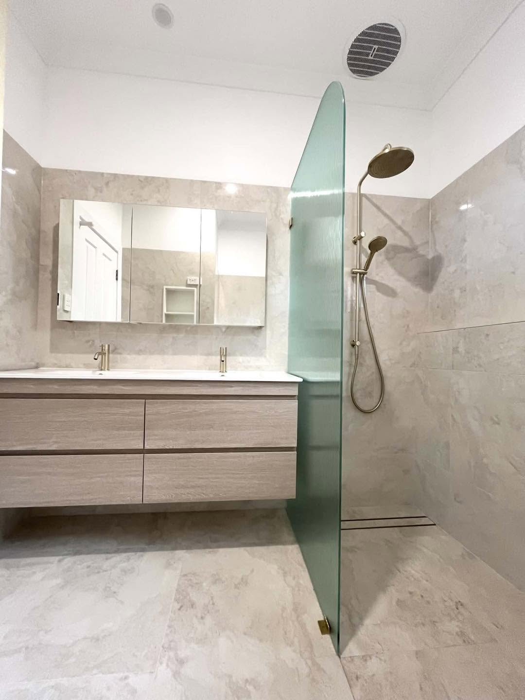 Double Vanity Ensuite